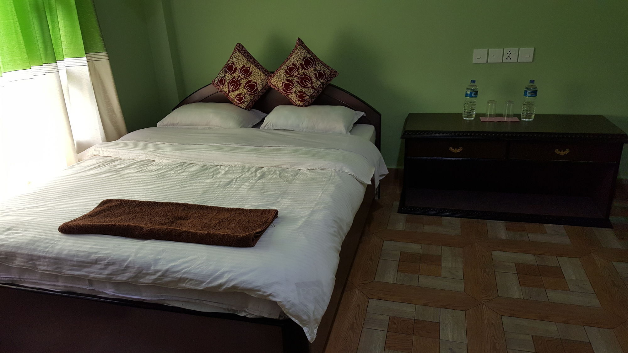 Ama Garden Sauraha Hotel Eksteriør billede